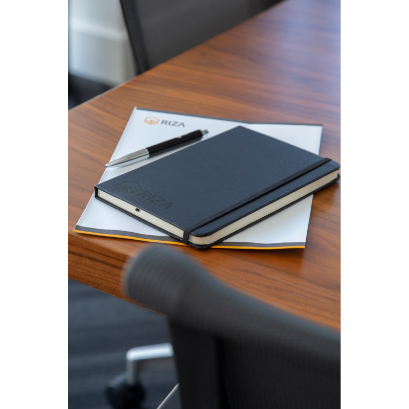 Moleskine Riza